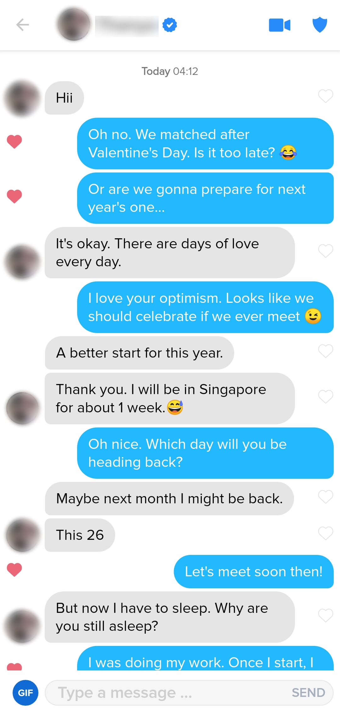 Tinder conversation showing how to respond when she messages first with a simple greeting